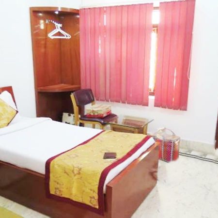 Hotel Tokyo Vihar 부다가야 외부 사진