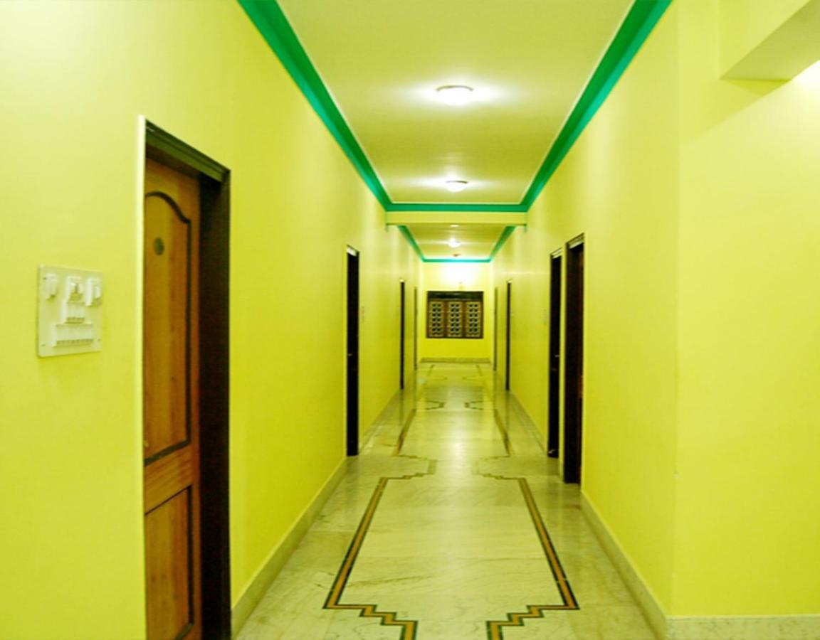 Hotel Tokyo Vihar 부다가야 외부 사진